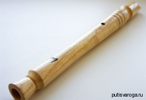 Славянский музыкальный инструмент Свирель
